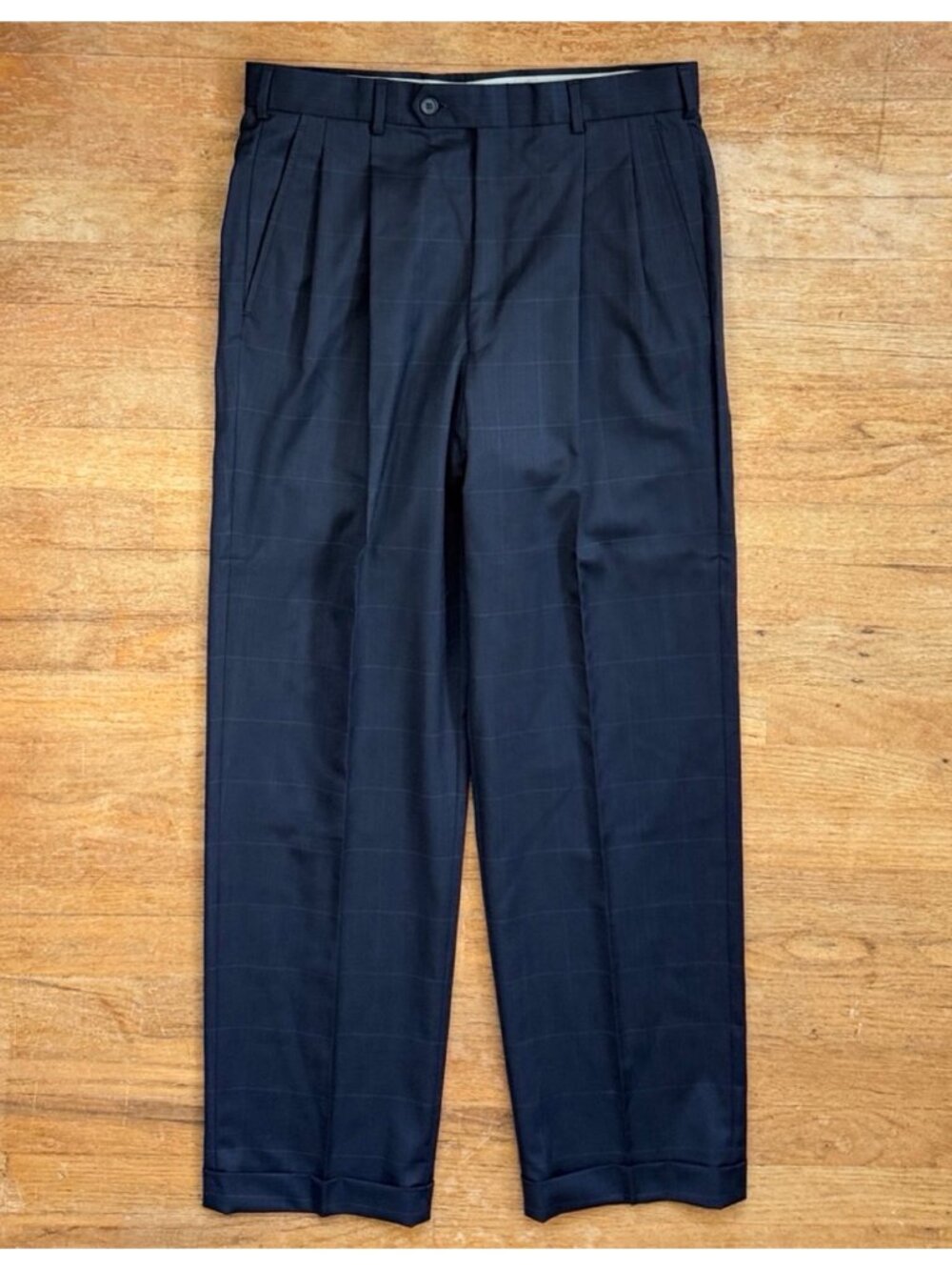 Vintage Mens Dark Blue Plaid Double Pleated Pants Size 32x31 Lightweight Wool